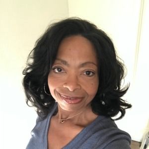 Meet your Posher, Carol